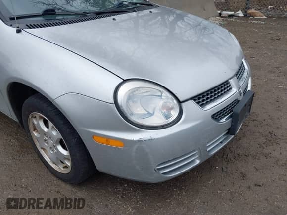 2005 Dodge Neon SXT z VIN 1B3ES56C05D253285, wystawiony jako IAAI lot #41651901 z przebiegiem 69 800 mil mil oraz . Historia ofert i sprzedaży dostępna na DreamBid. Obrazek 6.