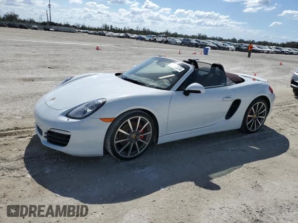✅ 2016 Porsche Boxster S • VIN: WP0CB2A85GS140261 • Lot: 76292574. Wystawiony na Copart z przebiegiem Nie podano. Bezpłatny archiwum sprzedaży aukcyjnych z USA i szczegółowy raport historii pojazdu na DreamBid. Zdjęcie 1.