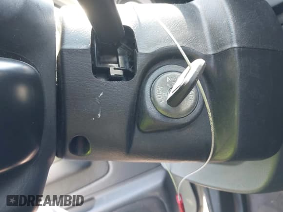 ✅ 2002 Nissan Xterra SE • VIN: 5N1ED28T32C554991 • Lot: 42006365. Listed on IAAI with 264,488 mi. Free auction sales archive from the USA and detailed vehicle history report at DreamBid. Image 11.