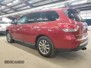 ✅ 2014 Nissan Pathfinder SV • VIN: 5N1AR2MM1EC716698 • Лот: 90437255. Опубликован ранее на Copart с пробегом 121 889 миль. Бесплатный доступ к архиву аукционных продаж из США и подробный отчёт об истории автомобиля на DreamBid. Изображение 2.