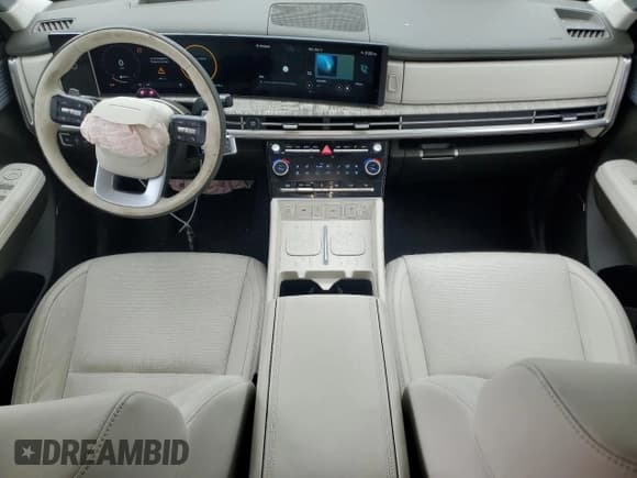 ✅ 2024 Hyundai Santa Fe Calligraphy • VIN: 5NMP54GLXRH020809 • Лот: 71134245. Опубликован ранее на Copart с пробегом 15 199 миль. Бесплатный доступ к архиву аукционных продаж из США и подробный отчёт об истории автомобиля на DreamBid. Изображение 8.