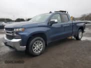 ✅ 2021 Chevrolet Silverado 1500 LT • VIN: 1GCRYJEK0MZ342369 • Lot: 49376945. Wystawiony na Copart z przebiegiem 33 851 mil. Bezpłatny archiwum sprzedaży aukcyjnych z USA i szczegółowy raport historii pojazdu na DreamBid. Zdjęcie 1.