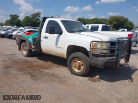 ✅ 2007 Chevrolet Silverado 2500HD 1LT • VIN: 1GCHK24K77E511724 • Лот: 43221523. Опубликован ранее на IAAI с пробегом Не указан. Бесплатный доступ к архиву аукционных продаж из США и подробный отчёт об истории автомобиля на DreamBid. Изображение 1.
