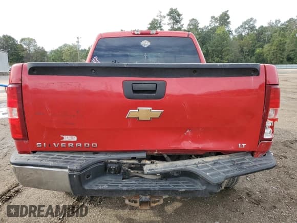 ✅ 2007 Chevrolet Silverado 1500 1LT • VIN: 3GCEC13J67G511709 • Lot: 71014694. Listed on Copart with 136,643 mi. Free auction sales archive from the USA and detailed vehicle history report at DreamBid. Image 6.