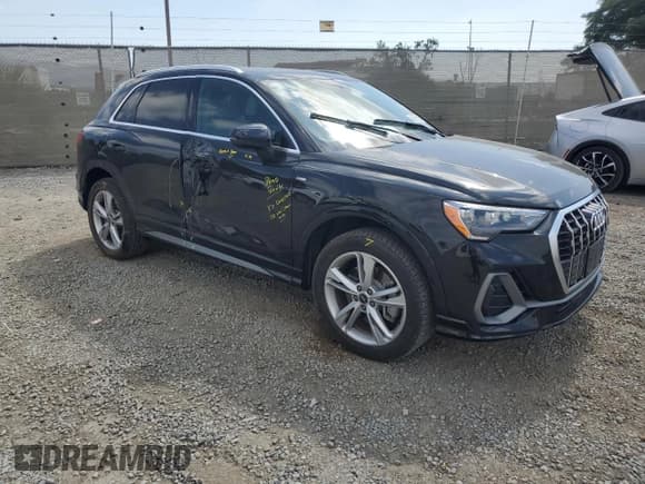 ✅ 2022 Audi Q3 S line Premium • VIN: WA1DECF36N1084908 • Лот: 80653835. Опубликован ранее на Copart с пробегом 24 775 миль. Бесплатный доступ к архиву аукционных продаж из США и подробный отчёт об истории автомобиля на DreamBid. Изображение 4.