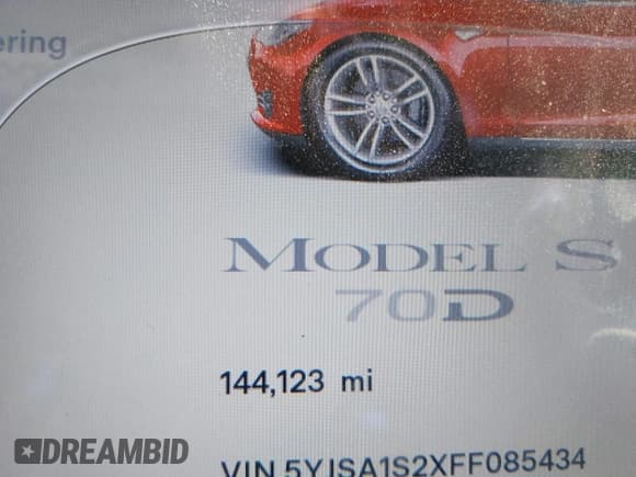 ✅ 2015 Tesla Model S 85D • VIN: 5YJSA1S2XFF085434 • Lot: 43489942. Wystawiony na IAAI z przebiegiem 144 123 mil. Bezpłatny archiwum sprzedaży aukcyjnych z USA i szczegółowy raport historii pojazdu na DreamBid. Zdjęcie 16.