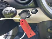 ✅ 2013 MINI Convertible S • VIN: WMWZP3C57DT551118 • Lot: 41086617. Wystawiony na IAAI z przebiegiem 108 049 mil. Bezpłatny archiwum sprzedaży aukcyjnych z USA i szczegółowy raport historii pojazdu na DreamBid. Zdjęcie 11.