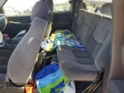 ✅ 2004 GMC Sierra 1500 SLE • VIN: 2GTEC19V341103621 • Лот: 90525825. Опубликован ранее на Copart с пробегом Не указан. Бесплатный доступ к архиву аукционных продаж из США и подробный отчёт об истории автомобиля на DreamBid. Изображение 13.