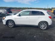 ✅ 2015 Mitsubishi Outlander SE • VIN: 4A4AR4AU7FE057254 • Lot: 43456591. Wystawiony na IAAI z przebiegiem 115 762 mil. Bezpłatny archiwum sprzedaży aukcyjnych z USA i szczegółowy raport historii pojazdu na DreamBid. Zdjęcie 14.