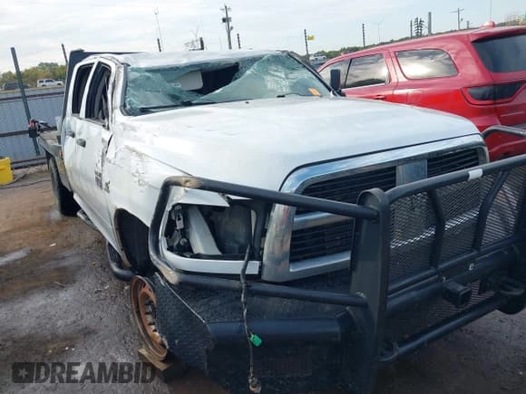 ✅ 2011 Ram 2500 Laramie Longhorn • VIN: 3D7UT2CL2BG551951 • Lot: 43372092. Wystawiony na IAAI z przebiegiem 181 333 mil. Bezpłatny archiwum sprzedaży aukcyjnych z USA i szczegółowy raport historii pojazdu na DreamBid. Zdjęcie 1.
