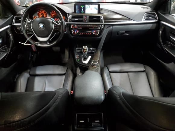 ✅ 2019 BMW 4 Series 430i xDrive • VIN: WBA4J3C51KBL10993 • Lot: 92289125. Listed on Copart with 132,159 mi. Free auction sales archive from the USA and detailed vehicle history report at DreamBid. Image 8.