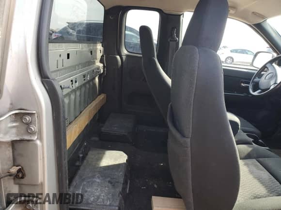 2008 Chevrolet Colorado 1LT z VIN 1GCCS39E388229230, wystawiony jako Copart lot #54446305 z przebiegiem 264 363 mil mil oraz Szkoda całkowita • Salvage title. Historia ofert i sprzedaży dostępna na DreamBid. Obrazek 10.