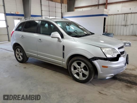 ✅ 2014 Chevrolet Captiva Sport LTZ • VIN: 3GNAL4EK4ES666007 • Lot: 52666695. Wystawiony na Copart z przebiegiem 149 130 mil. Bezpłatny archiwum sprzedaży aukcyjnych z USA i szczegółowy raport historii pojazdu na DreamBid. Zdjęcie 4.