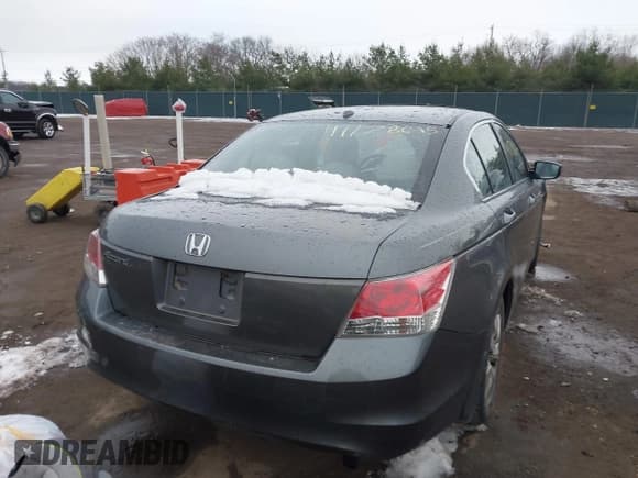 ✅ 2008 Honda Accord EX-L • VIN: 1HGCP25808A116650 • Lot: 41178675. Listed on IAAI with 205,300 mi. Free auction sales archive from the USA and detailed vehicle history report at DreamBid. Image 4.