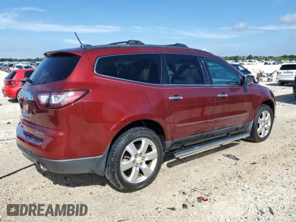 ✅ 2017 Chevrolet Traverse Premier • VIN: 1GNKRJKD1HJ293053 • Lot: 72141544. Wystawiony na Copart z przebiegiem 92 491 mil. Bezpłatny archiwum sprzedaży aukcyjnych z USA i szczegółowy raport historii pojazdu na DreamBid. Zdjęcie 3.