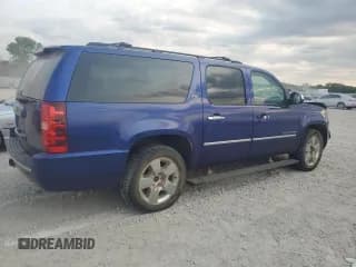 ✅ 2010 Chevrolet Suburban LTZ • VIN: 1GNUKKE36AR216773 • Lot: 74616484. Wystawiony na Copart z przebiegiem 247 900 mil. Bezpłatny archiwum sprzedaży aukcyjnych z USA i szczegółowy raport historii pojazdu na DreamBid. Zdjęcie 3.