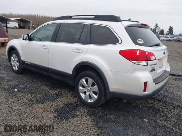 ✅ 2012 Subaru Outback Limited • VIN: 4S4BRBKC6C3235373 • Лот: 43863824. Опубликован ранее на IAAI с пробегом 126 943 миль. Бесплатный доступ к архиву аукционных продаж из США и подробный отчёт об истории автомобиля на DreamBid. Изображение 3.