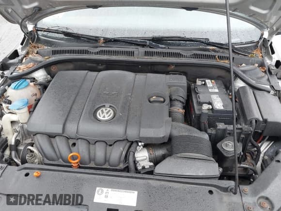 ✅ 2011 Volkswagen Jetta SE • VIN: 3VWDZ7AJ6BM321447 • Lot: 42512639. Listed on IAAI with 218,929 mi. Free auction sales archive from the USA and detailed vehicle history report at DreamBid. Image 10.