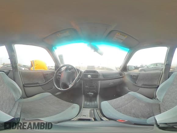 ✅ 2000 Subaru Forester L • VIN: JF1SF6351YH724848 • Lot: 82356945. Wystawiony na Copart z przebiegiem 130 868 mil. Bezpłatny archiwum sprzedaży aukcyjnych z USA i szczegółowy raport historii pojazdu na DreamBid. Zdjęcie 16.