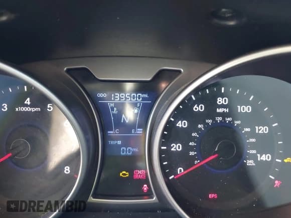 ✅ 2013 Hyundai Veloster w/Black Int • VIN: KMHTC6AD5DU101733 • Lot: 41425260. Wystawiony na IAAI z przebiegiem 139 500 mil. Bezpłatny archiwum sprzedaży aukcyjnych z USA i szczegółowy raport historii pojazdu na DreamBid. Zdjęcie 15.