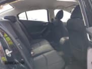 ✅ 2014 Mazda 3 i SV • VIN: JM1BM1T70E1173935 • Лот: 41845954. Опубликован ранее на IAAI с пробегом 218 099 миль. Бесплатный доступ к архиву аукционных продаж из США и подробный отчёт об истории автомобиля на DreamBid. Изображение 8.