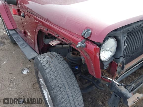 ✅ 2012 Jeep Wrangler Sahara • VIN: 1C4GJWBG0CL216622 • Lot: 41536639. Wystawiony na IAAI z przebiegiem 67 839 mil. Bezpłatny archiwum sprzedaży aukcyjnych z USA i szczegółowy raport historii pojazdu na DreamBid. Zdjęcie 18.