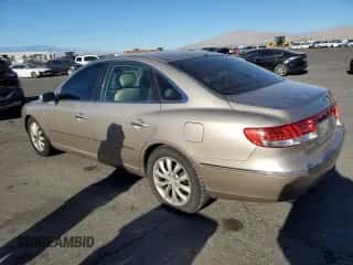 2007 Hyundai Azera SE с VIN KMHFC46F87A185712, выставлен на аукционе Copart как лот 84353254 с пробегом 248 155 миль миль и Списание • Salvage title. История ставок и продаж доступна на DreamBid. Изображение 2.