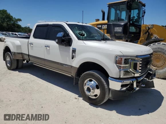 ✅ 2022 Ford F-350 XL • VIN: 1FT8W3DT9NEC61984 • Лот: 50451395. Опубликован ранее на Copart с пробегом 48 505 миль. Бесплатный доступ к архиву аукционных продаж из США и подробный отчёт об истории автомобиля на DreamBid. Изображение 4.
