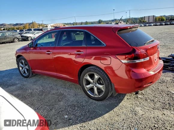 ✅ 2013 Toyota Venza LE • VIN: 4T3BK3BB4DU081959 • Lot: 94504645. Wystawiony na Copart z przebiegiem 83 982 mil. Bezpłatny archiwum sprzedaży aukcyjnych z USA i szczegółowy raport historii pojazdu na DreamBid. Zdjęcie 2.