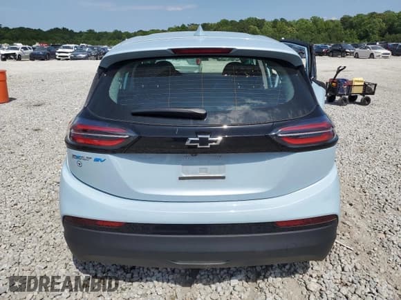 ✅ 2023 Chevrolet Bolt EV 1LT • VIN: 1G1FW6S05P4166888 • Lot: 58083695. Listed on Copart with 15,302 mi. Free auction sales archive from the USA and detailed vehicle history report at DreamBid. Image 6.