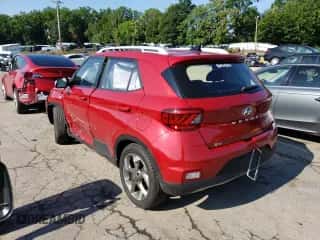 2022 Hyundai Venue SEL z VIN KMHRC8A35NU185549, wystawiony jako Copart lot #60831643 z przebiegiem 7 163 mil mil oraz Szkoda całkowita • Salvage title. Historia ofert i sprzedaży dostępna na DreamBid. Obrazek 2.