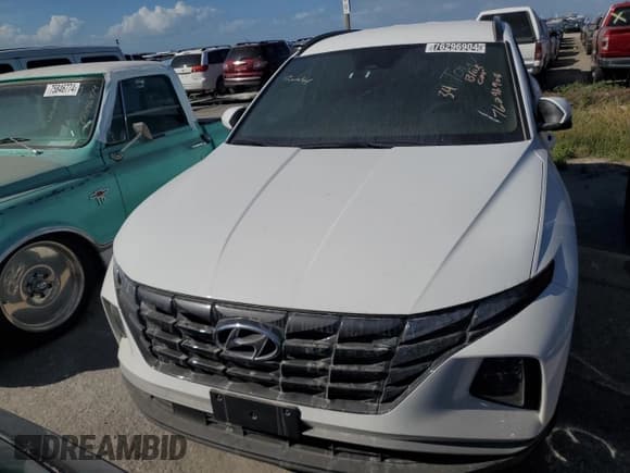✅ 2024 Hyundai Tucson SEL • VIN: 5NMJBCDE1RH337182 • Lot: 76296904. Wystawiony na Copart z przebiegiem 18 892 mil. Bezpłatny archiwum sprzedaży aukcyjnych z USA i szczegółowy raport historii pojazdu na DreamBid. Zdjęcie 5.