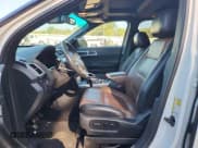 ✅ 2013 Ford Explorer Limited • VIN: 1FM5K7F84DGB26182 • Lot: 86101045. Wystawiony na Copart z przebiegiem 133 121 mil. Bezpłatny archiwum sprzedaży aukcyjnych z USA i szczegółowy raport historii pojazdu na DreamBid. Zdjęcie 7.