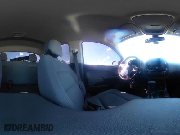 ✅ 2021 Chevrolet Colorado 2WD Work Truck • VIN: 1GCGSBEN0M1100334 • Лот: 43433489. Опубликован ранее на IAAI с пробегом 87 605 миль. Бесплатный доступ к архиву аукционных продаж из США и подробный отчёт об истории автомобиля на DreamBid. Изображение 19.