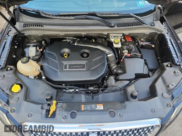 ✅ 2019 Lincoln MKC Reserve • VIN: 5LMTJ3DH0KUL16353 • Lot: 63643345. Wystawiony na Copart z przebiegiem 90 223 mil. Bezpłatny archiwum sprzedaży aukcyjnych z USA i szczegółowy raport historii pojazdu na DreamBid. Zdjęcie 11.