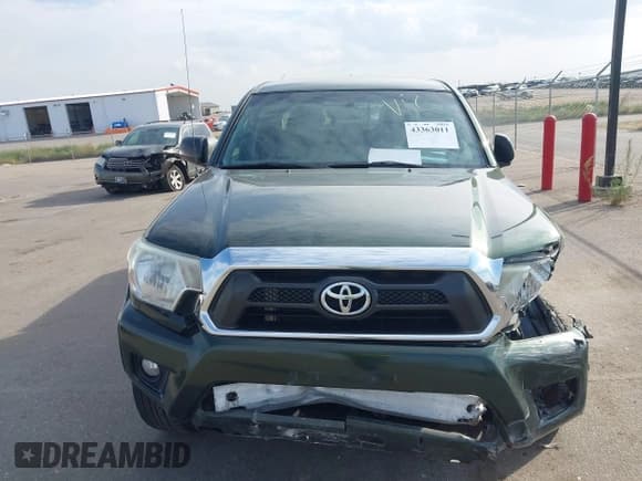 ✅ 2012 Toyota Tacoma • VIN: 3TMLU4EN8CM102502 • Lot: 43363011. Listed on IAAI with 255,969 mi. Free auction sales archive from the USA and detailed vehicle history report at DreamBid. Image 12.