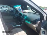 ✅ 2013 Ford Explorer • VIN: 1FM5K8B84DGC85389 • Lot: 42400527. Wystawiony na IAAI z przebiegiem 291 019 mil. Bezpłatny archiwum sprzedaży aukcyjnych z USA i szczegółowy raport historii pojazdu na DreamBid. Zdjęcie 5.