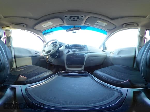 ✅ 2012 Toyota Sienna SE • VIN: 5TDXK3DC3CS176184 • Lot: 41508814. Listed on IAAI with 162,052 mi. Free auction sales archive from the USA and detailed vehicle history report at DreamBid. Image 20.