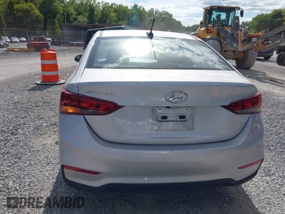 2020 Hyundai Accent SE с VIN 3KPC24A62LE108214, выставлен на аукционе IAAI как лот 43060126 с пробегом 101 705 миль миль и . История ставок и продаж доступна на DreamBid. Изображение 16.