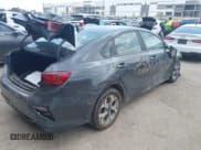 ✅ 2021 Kia Forte LXS • VIN: 3KPF24ADXME352996 • Lot: 43262301. Wystawiony na IAAI z przebiegiem 134 878 mil. Bezpłatny archiwum sprzedaży aukcyjnych z USA i szczegółowy raport historii pojazdu na DreamBid. Zdjęcie 4.