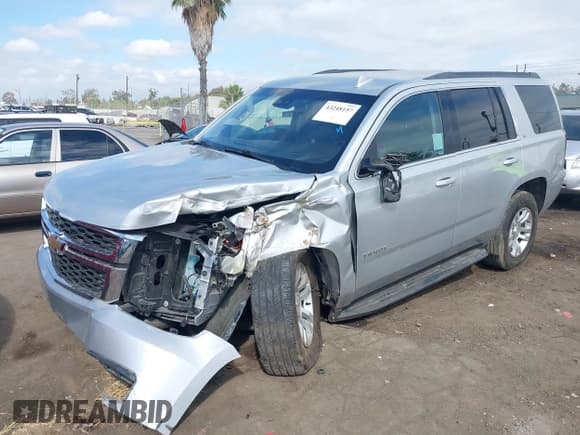 ✅ 2019 Chevrolet Tahoe LT • VIN: 1GNSCBKC2KR161202 • Лот: 43248157. Опубликован ранее на IAAI с пробегом 93 477 миль. Бесплатный доступ к архиву аукционных продаж из США и подробный отчёт об истории автомобиля на DreamBid. Изображение 18.
