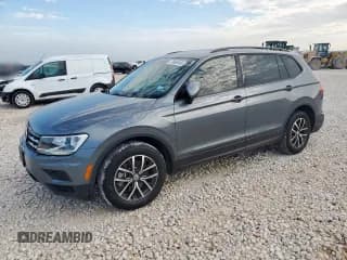 ✅ 2021 Volkswagen Tiguan S • VIN: 3VV1B7AX0MM052252 • Лот: 70865445. Опубликован ранее на Copart с пробегом 80 192 миль. Бесплатный доступ к архиву аукционных продаж из США и подробный отчёт об истории автомобиля на DreamBid. Изображение 1.