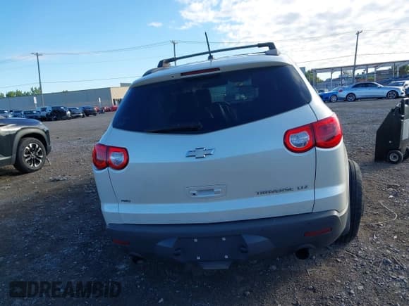 ✅ 2012 Chevrolet Traverse LTZ • VIN: 1GNKVLED2CJ232502 • Лот: 43072427. Опубликован ранее на IAAI с пробегом 134 848 миль. Бесплатный доступ к архиву аукционных продаж из США и подробный отчёт об истории автомобиля на DreamBid. Изображение 16.