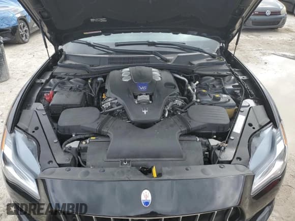 ✅ 2020 Maserati Quattroporte S • VIN: ZAM56YPA9L1354546 • Lot: 71850383. Wystawiony na Copart z przebiegiem 20 633 mil. Bezpłatny archiwum sprzedaży aukcyjnych z USA i szczegółowy raport historii pojazdu na DreamBid. Zdjęcie 11.