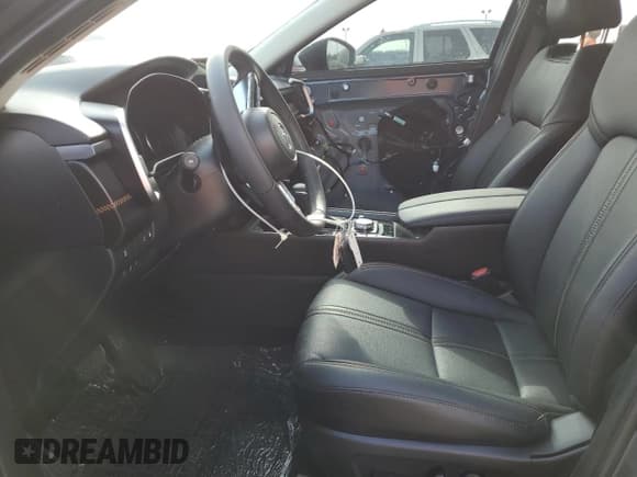 ✅ 2025 Mazda CX-50 Hybrid Premium Package • VIN: 7MMVAADWXSN105450 • Лот: 59684105. Опубликован ранее на Copart с пробегом Не указан. Бесплатный доступ к архиву аукционных продаж из США и подробный отчёт об истории автомобиля на DreamBid. Изображение 7.