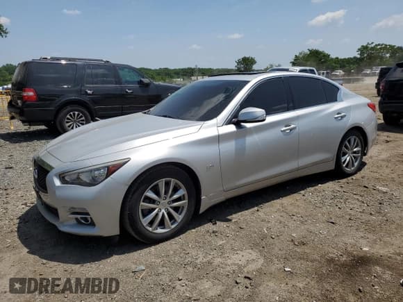 ✅ 2017 Infiniti Q50 Premium • VIN: JN1CV7ARXHM682543 • Lot: 61445155. Wystawiony na Copart z przebiegiem 100 635 mil. Bezpłatny archiwum sprzedaży aukcyjnych z USA i szczegółowy raport historii pojazdu na DreamBid. Zdjęcie 1.