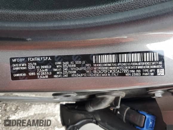 2024 Dodge Hornet R/T z VIN ZACPDFCW2R3A27995, wystawiony jako Copart lot #57535315 z przebiegiem 21 590 mil mil oraz Szkoda całkowita • Salvage title. Historia ofert i sprzedaży dostępna na DreamBid. Obrazek 13.