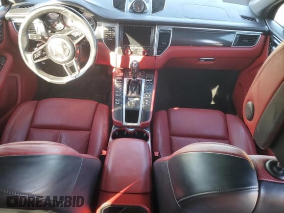 ✅ 2015 Porsche Macan S • VIN: WP1AB2A50FLB60163 • Lot: 86653795. Listed on Copart with 84,706 mi. Free auction sales archive from the USA and detailed vehicle history report at DreamBid. Image 8.