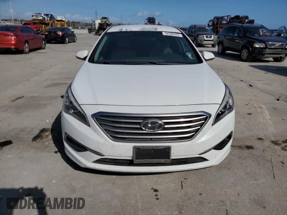 ✅ 2017 Hyundai Sonata SE • VIN: 5NPE24AF6HH571002 • Лот: 70598422. Опубликован ранее на Copart с пробегом Не указан. Бесплатный доступ к архиву аукционных продаж из США и подробный отчёт об истории автомобиля на DreamBid. Изображение 5.