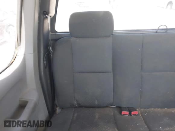 ✅ 2010 Chevrolet Silverado 2500HD • VIN: 1GC5CVBG3AZ266887 • Lot: 42055588. Wystawiony na IAAI z przebiegiem 150 946 mil. Bezpłatny archiwum sprzedaży aukcyjnych z USA i szczegółowy raport historii pojazdu na DreamBid. Zdjęcie 8.